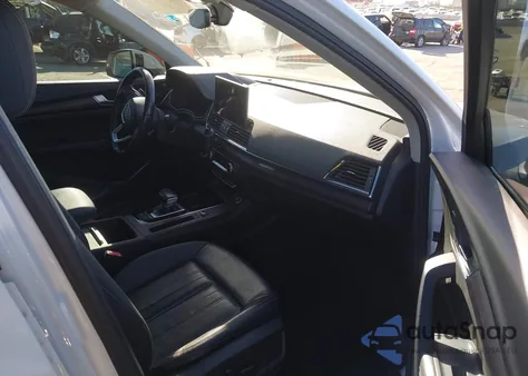 2021 Audi Q5 Premium Plus 45 Tfsi Quattro S Tronic from USA, damaged, VIN WA1BAAFY6M2072513